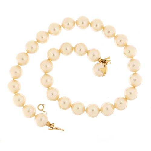 2625 - Majorica simulated pearl necklace with silver gilt clasp, with box and certificate, 40cm in length