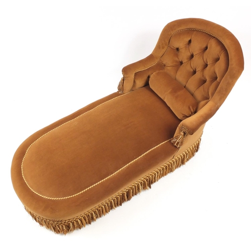 43 - Napoleon III design chaise lounge with brown button back upholstery, 160cm in length