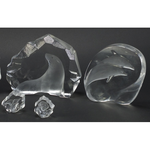 771 - Nine Swedish animal glass paperweights by Mats Jonasson, the largest 16.5cm high