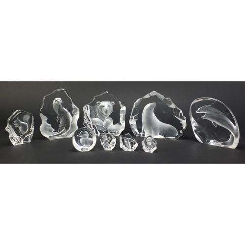 771 - Nine Swedish animal glass paperweights by Mats Jonasson, the largest 16.5cm high