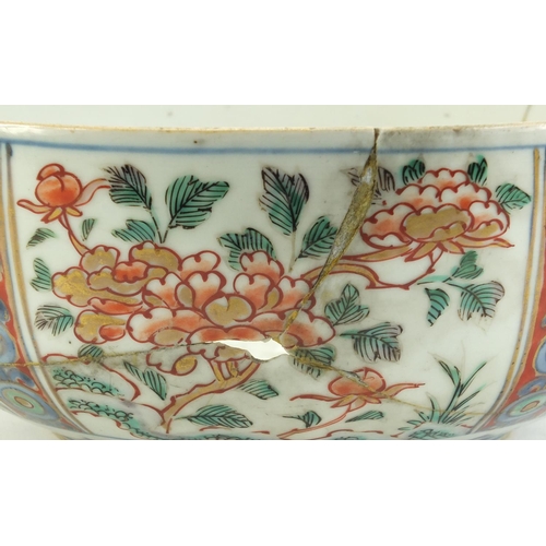 2910 - Japanese Imari porcelain bowl, hand painted with flowers, 24.5cm in diameter