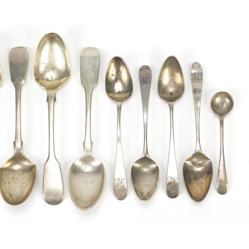 2807 - Georgian and later silver teaspoons, 143.5g