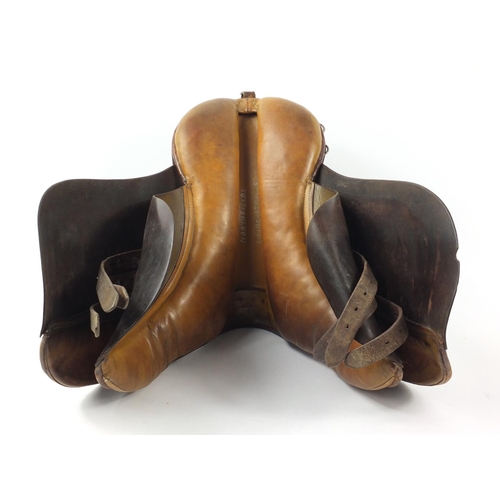 2116 - Vintage brown leather horse saddle