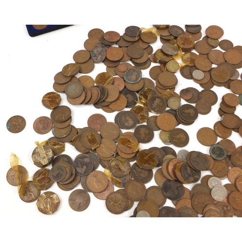 2875 - Large selection of British pre decimal coinage including pennies, halfpennies and three penny bits