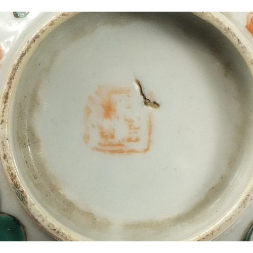 2595 - Mostly 18th century Chinese porcelain including a tea pot, tea cups, plates and bowls