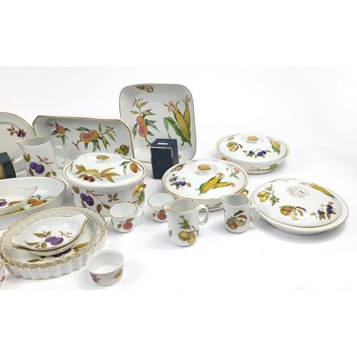 2469 - Royal Worcester Evesham patterned dinner and tea ware including lidded tureens