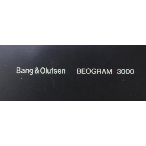 2237 - Bang & Olufsen Beogram 3000 turntable