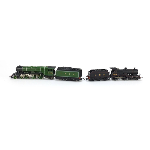 1268 - Two Hornby 00 gauge locomotives with boxes comprising Royal Lancer R042 and 645 R 2099B