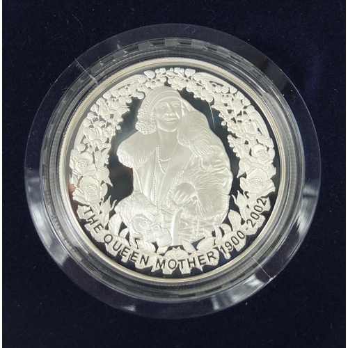 2741 - Queen Mother silver proof $5 with case