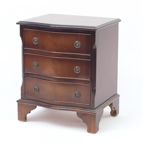 2102 - Serpentine front mahogany three drawer chest, with bracket feet, 59cm H x 48cm W x 40cm D