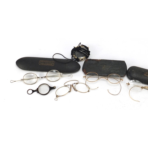 2941 - Victorian and later spectacles including gold coloured metal examples