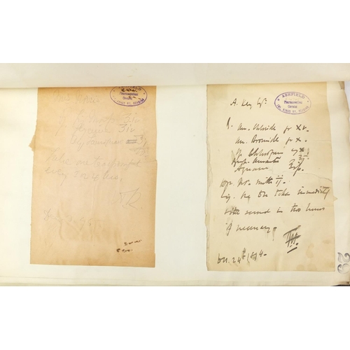 2714 - 19th Century handwritten receipts arranged in five albums