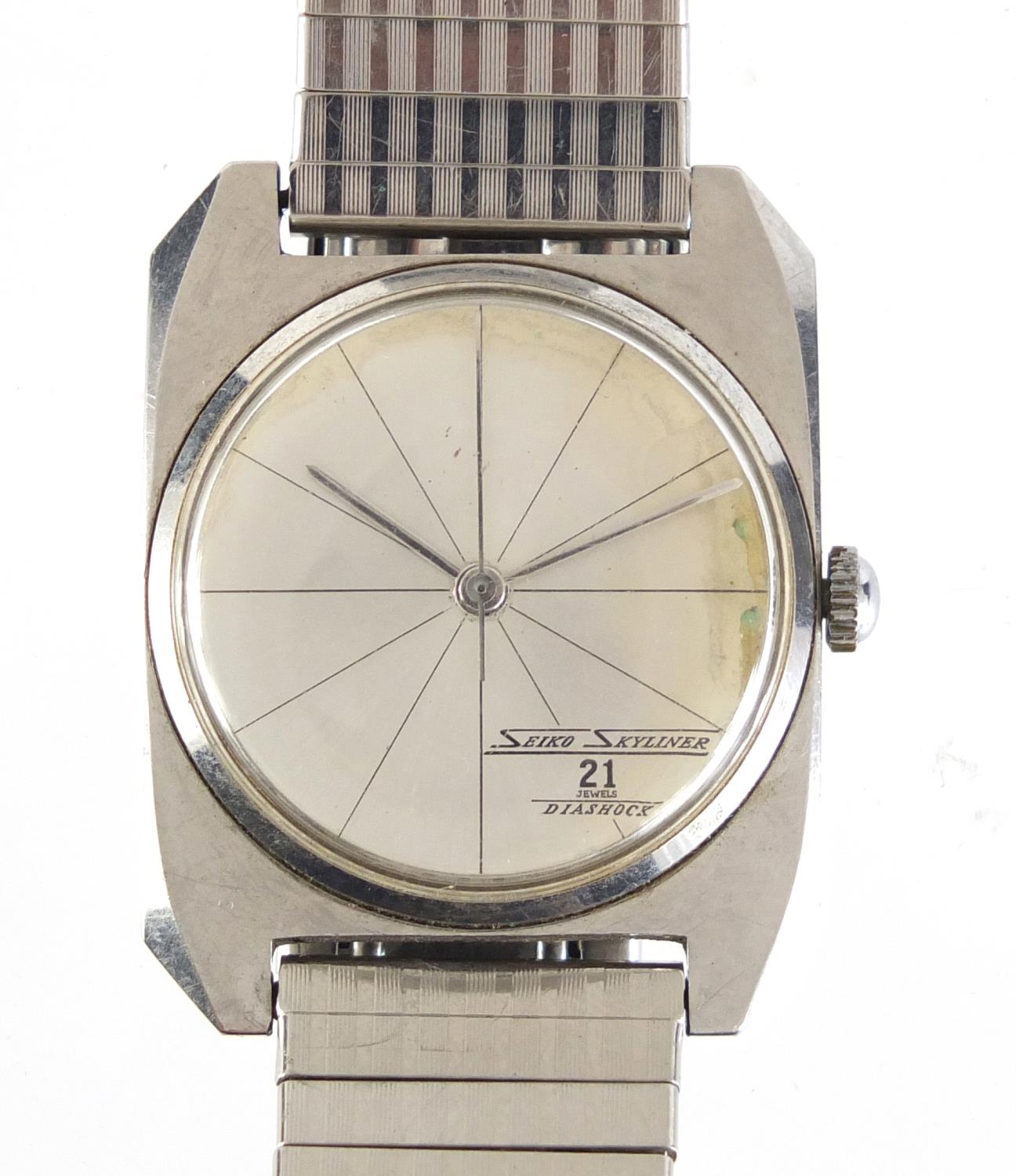 Vintage gentleman's Seiko Skyliner wristwatch, the case numbered 5401132,  30mm across excluding the