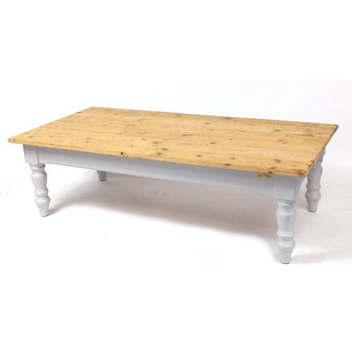 4256 - Industrial UKAA reclaimed pine coffee table with painted base and metal plaque, 47.5cm H x 160cm W x... 