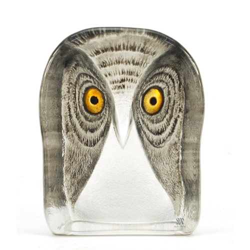 4261 - Maleras Cornell glass paperweight by Mats Jonasson with box, 14cm high