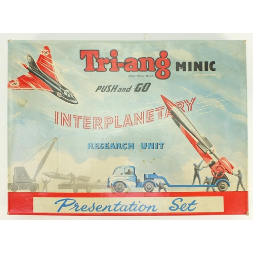 3306 - Tri-ang Minic Interplanetary presentation set with box