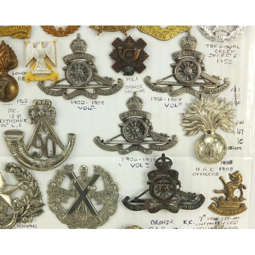 3775 - British military World War I and later cap badges including Royal Air Force, Royal Field Artillery, ... 