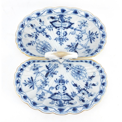 3051 - Meissen porcelain twin serving dish, hand painted in the Blue Onion pattern, crossed sword marks to ... 