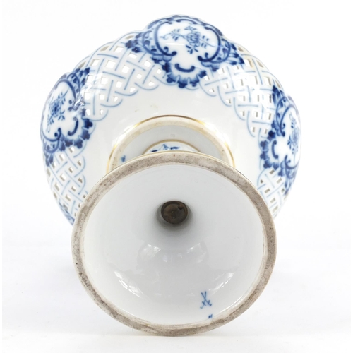 3050 - Meissen porcelain pierced tazza, hand painted in the Blue Onion pattern, crossed sword marks to base... 