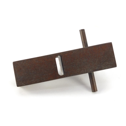 3988 - Patinated bronze carpenter's plane, 8.5cm in length