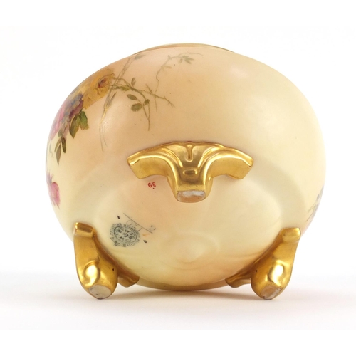 3046 - Royal Worcester blush ivory potpourri vase with pierced lid, decorated with flowers, numbered 120, 1... 