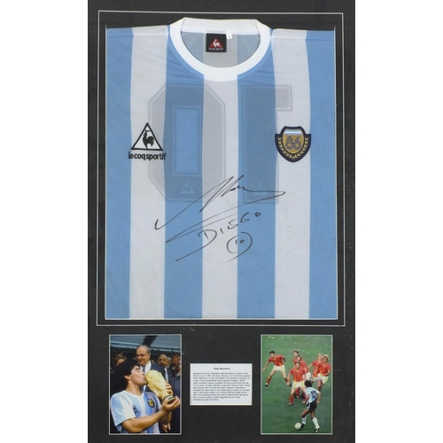 3343 - Diego Maradona signed Argentinian football jersey, mounted and framed, overall 98.5cm x 63cm