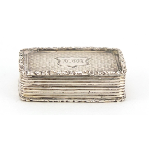 3824 - George IV silver vinaigrette with gilt interior, by Francis Clark, Birmingham 1826, 3.5cm wide, 16.2... 