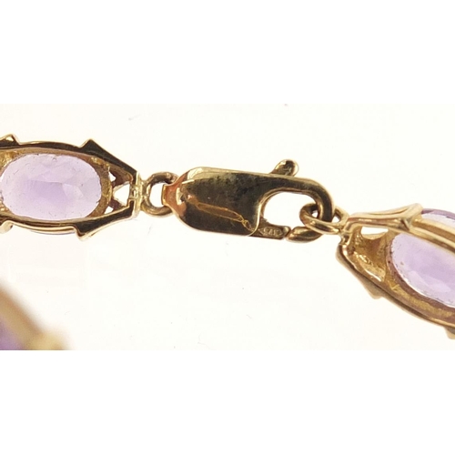 3545 - 9ct gold amethyst bracelet, 18cm in length, 13.7g