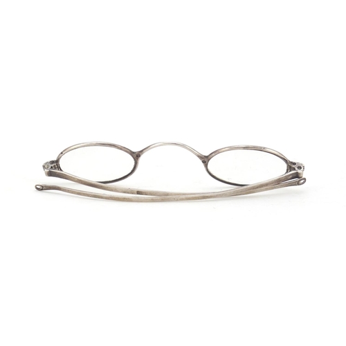 3766 - Pair of William IV silver folding spectacles, 14.9g