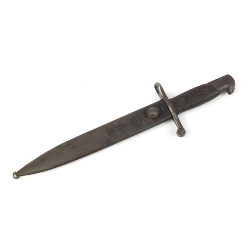 3421 - Spanish military interest 1941 Mauser bayonet with scabbard, impressed Toledo and numbered 6998 to t... 