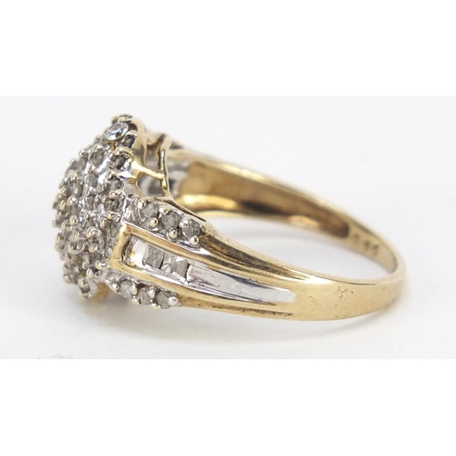 3598 - 9ct gold diamond cluster ring size L, 3.2g