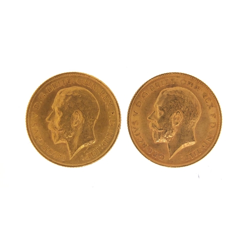 3697 - Two George V 1911 gold half sovereigns