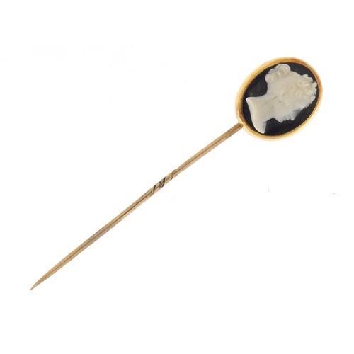 3104 - Victorian unmarked gold cameo glass tie pin, 8cm in length, housed in a velvet and silk lined tooled... 