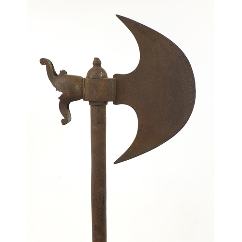 3840 - Indo-Persian steel axe (Tabar) engraved with figures and scripts, 77.5cm in length