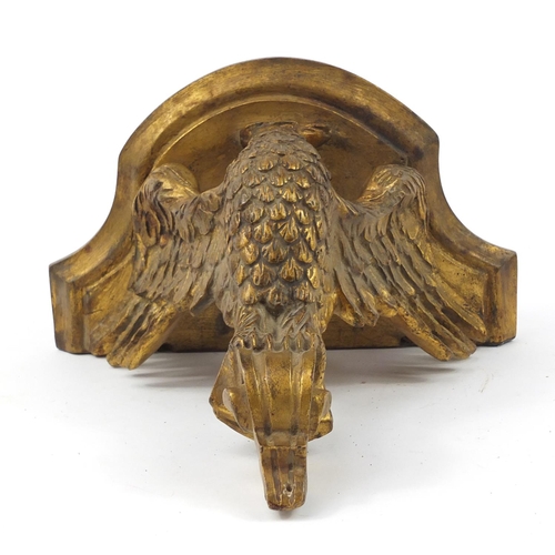 3444 - Classical gilt and gesso eagle design bracket, 27.5cm high