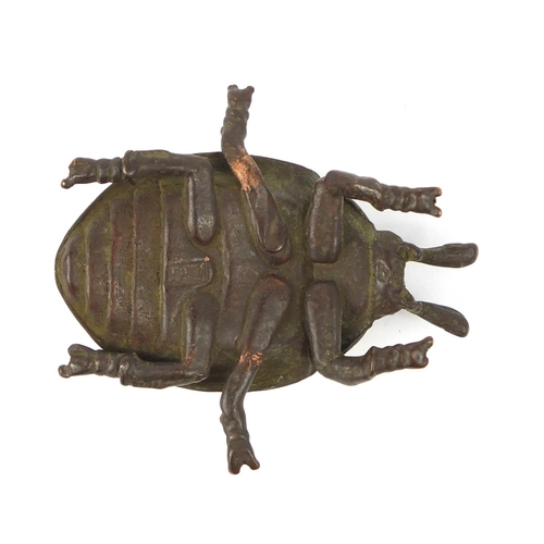 3389 - Japanese patinated bronze dung beetle, 5.5cm in length