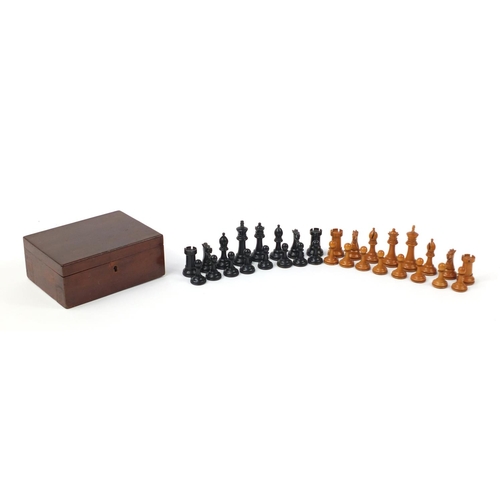 3996 - Good boxwood and ebony Staunton weighted chess set, possibly by Jacques with mahogany case, the larg... 