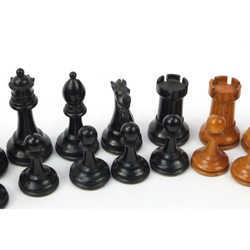 3996 - Good boxwood and ebony Staunton weighted chess set, possibly by Jacques with mahogany case, the larg... 