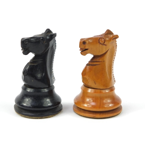 3996 - Good boxwood and ebony Staunton weighted chess set, possibly by Jacques with mahogany case, the larg... 