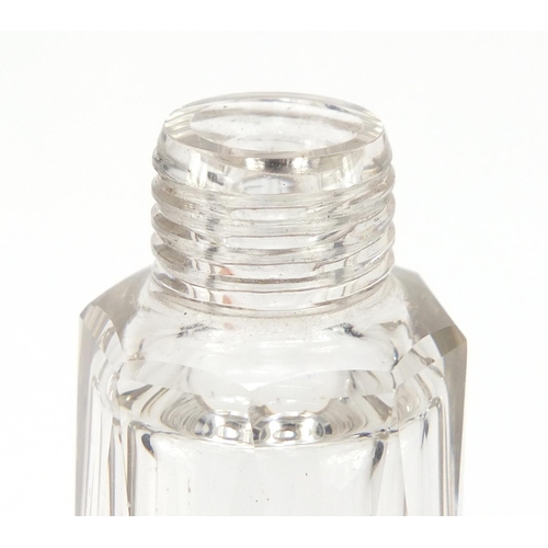 3184 - Victorian faceted glass double ended scent bottle with unmarked silver lids, retailed by Halstaf Han... 