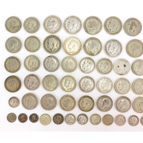 3698 - Victorian and later British pre-1947 coinage including half crowns and florins, 560g