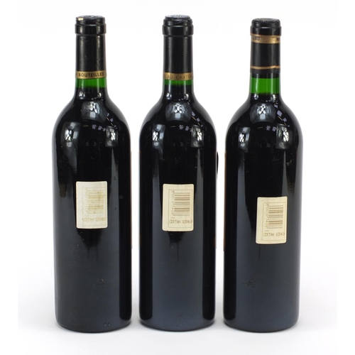 3355 - Three bottles of 1986 Chateau Certan-Giraud Pomerol red wine