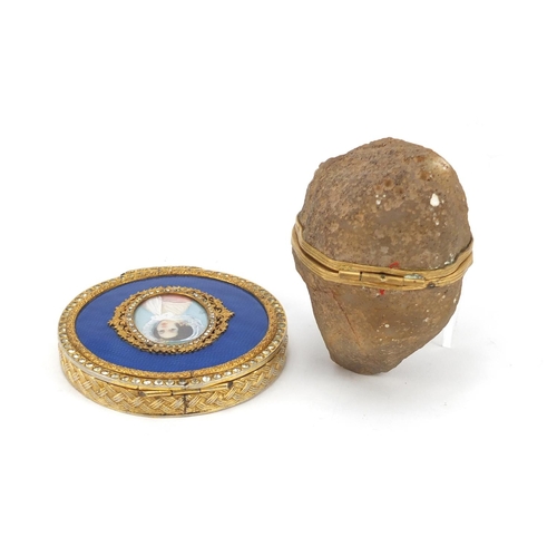 3679 - Circular gilt and enamel compact hand painted with a female and an agate cave trinket, the largest 8... 