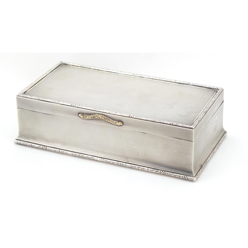 3229 - George V rectangular silver cigar box with hinged lid and engine turned decoration, by Adie Brothers... 