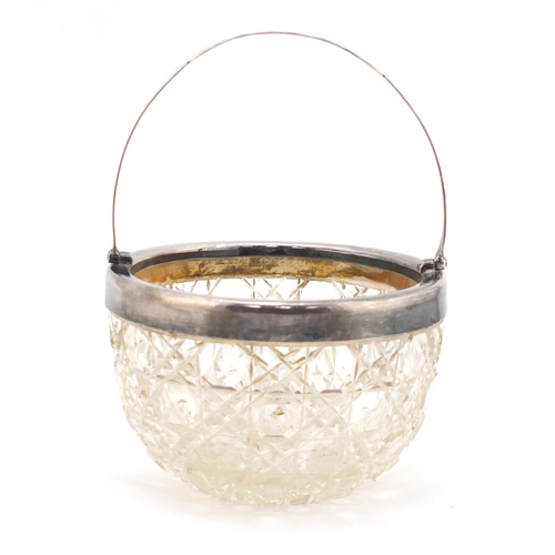 3870 - Edward VII cut glass basket with silver mount and swing handle, London 1906, 11cm in diameter