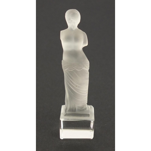 3660 - Sabino style frosted and clear glass seal in the form of Venus de Milo, 7cm high