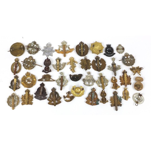 3415 - British military World War I cap badges including Royal Army Ordinance Corps, Royal Air Force, Salva... 