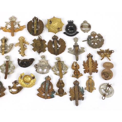 3415 - British military World War I cap badges including Royal Army Ordinance Corps, Royal Air Force, Salva... 