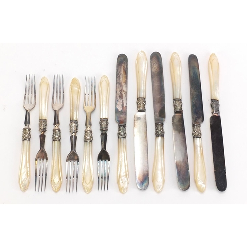 1172 - Set of six silver plated knives and forks with mother of pearl handles, the largest each 21.5cm in l... 