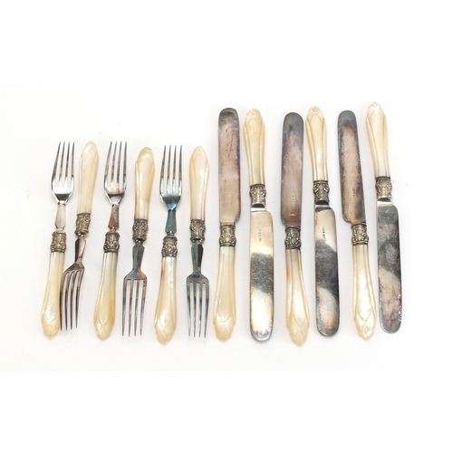 1172 - Set of six silver plated knives and forks with mother of pearl handles, the largest each 21.5cm in l... 